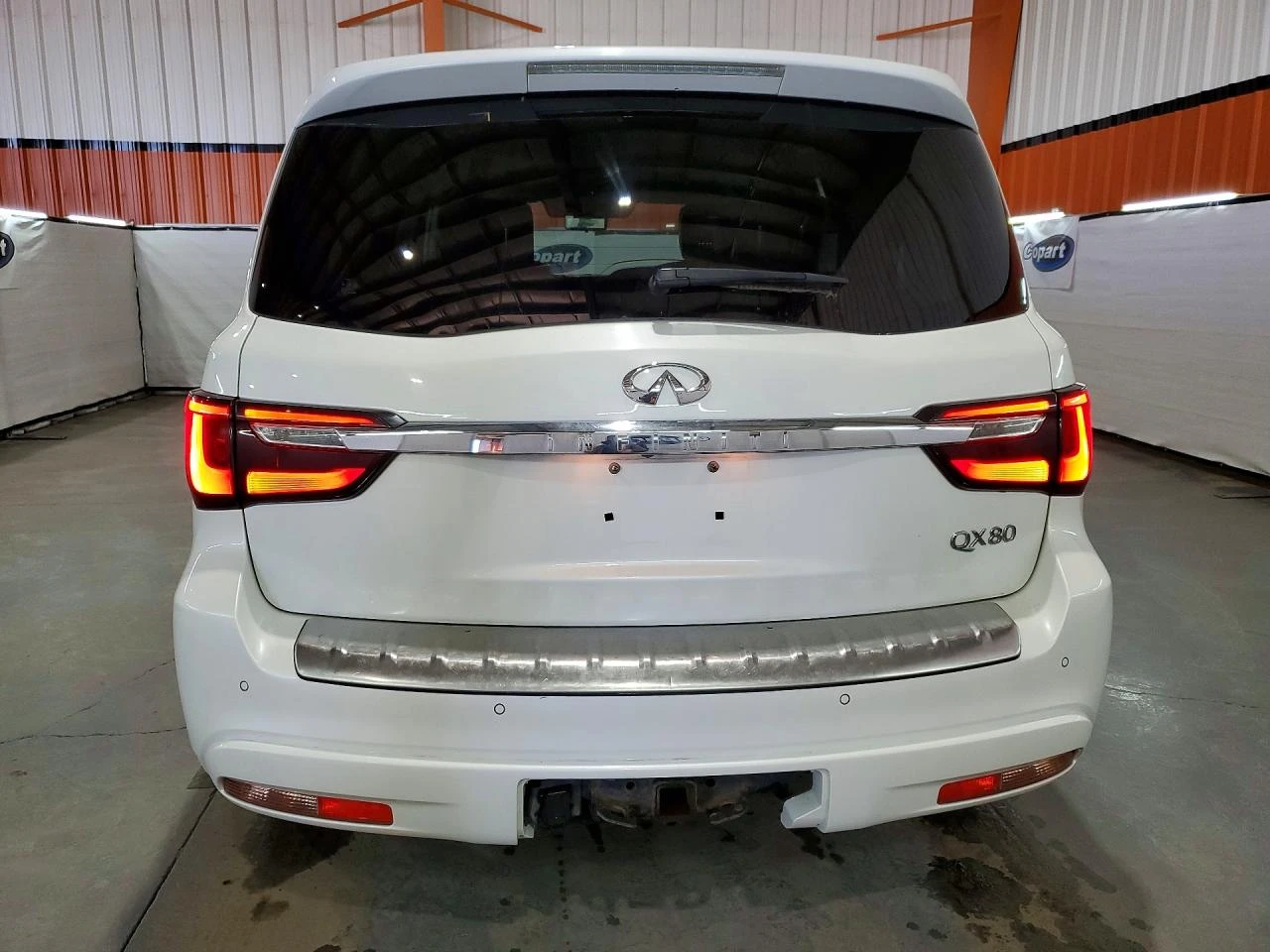 Infiniti QX80 LUXE AWD, снимка 6 - Автомобили и джипове - 54569729
