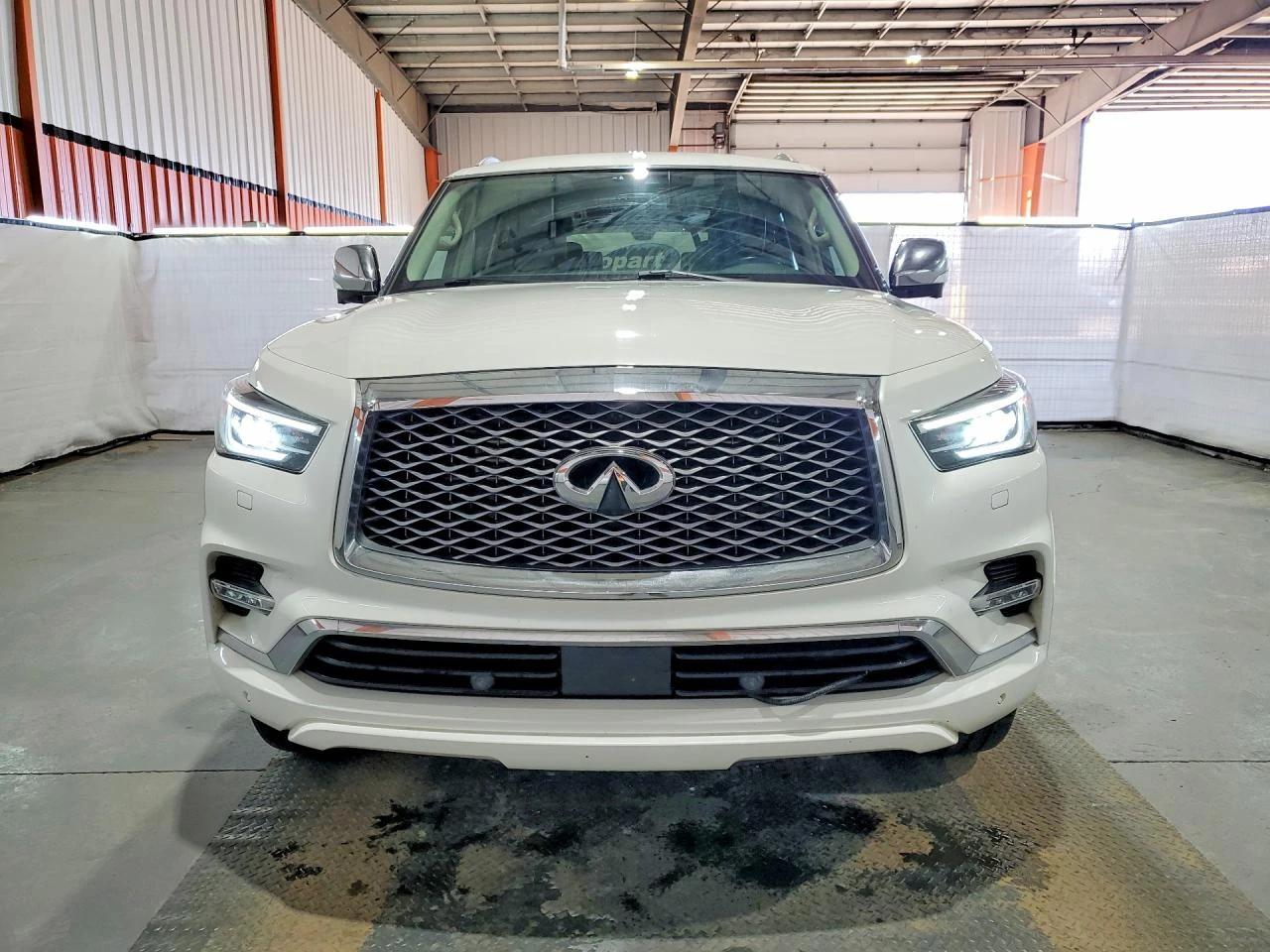 Infiniti QX80 LUXE AWD, снимка 5 - Автомобили и джипове - 54569729