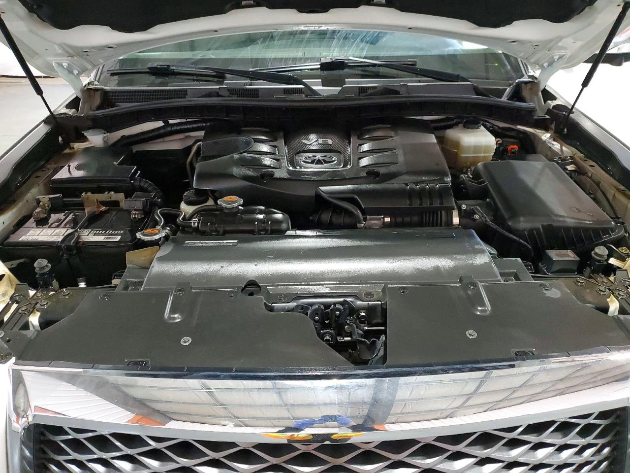 Infiniti QX80 LUXE AWD, снимка 12 - Автомобили и джипове - 54569729