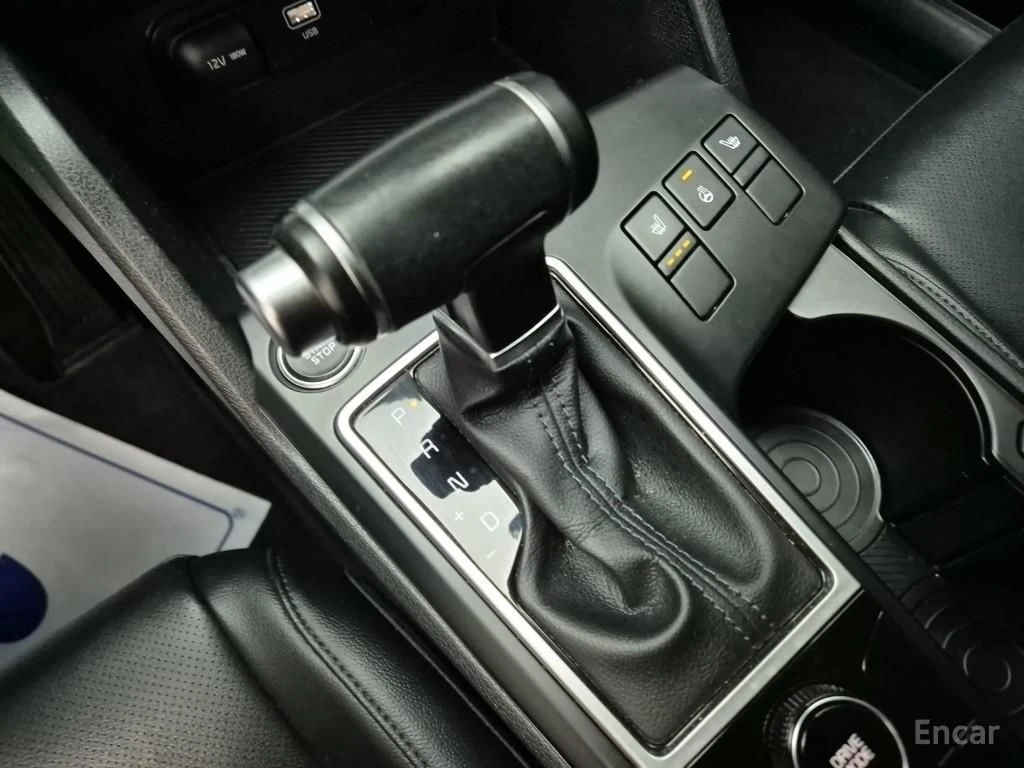 Kia Sportage 2.0 DIESEL* TRENDY* КОЖА* ПОДГРЕВ* НАВИ* DIGITAL, снимка 9 - Автомобили и джипове - 54692246