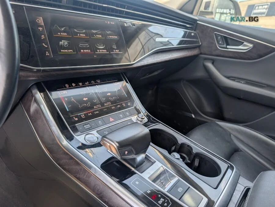 Audi Q8 Progressiv * АвтоКредит * (ЦЕНА ДО БГ), снимка 15 - Автомобили и джипове - 54933793