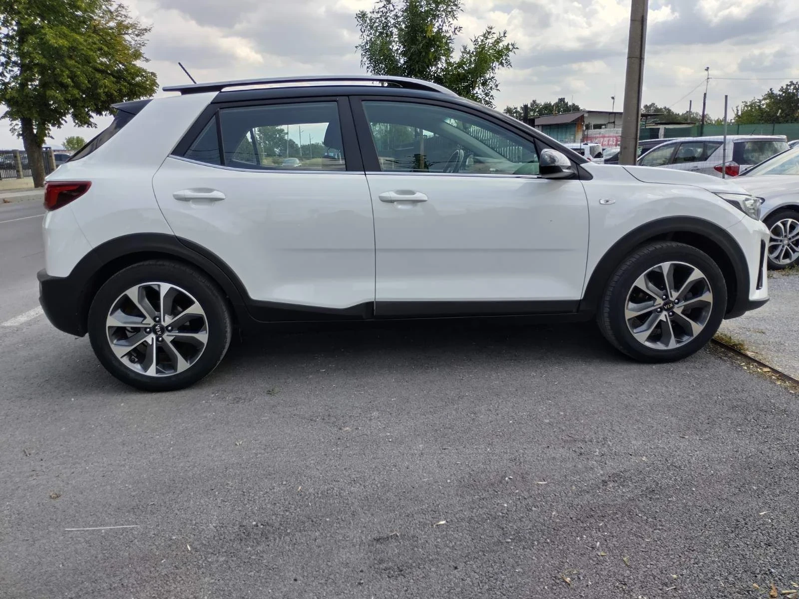 Kia Stonic 1.4i, Gpl, Euro 6D, снимка 7 - Автомобили и джипове - 55665747