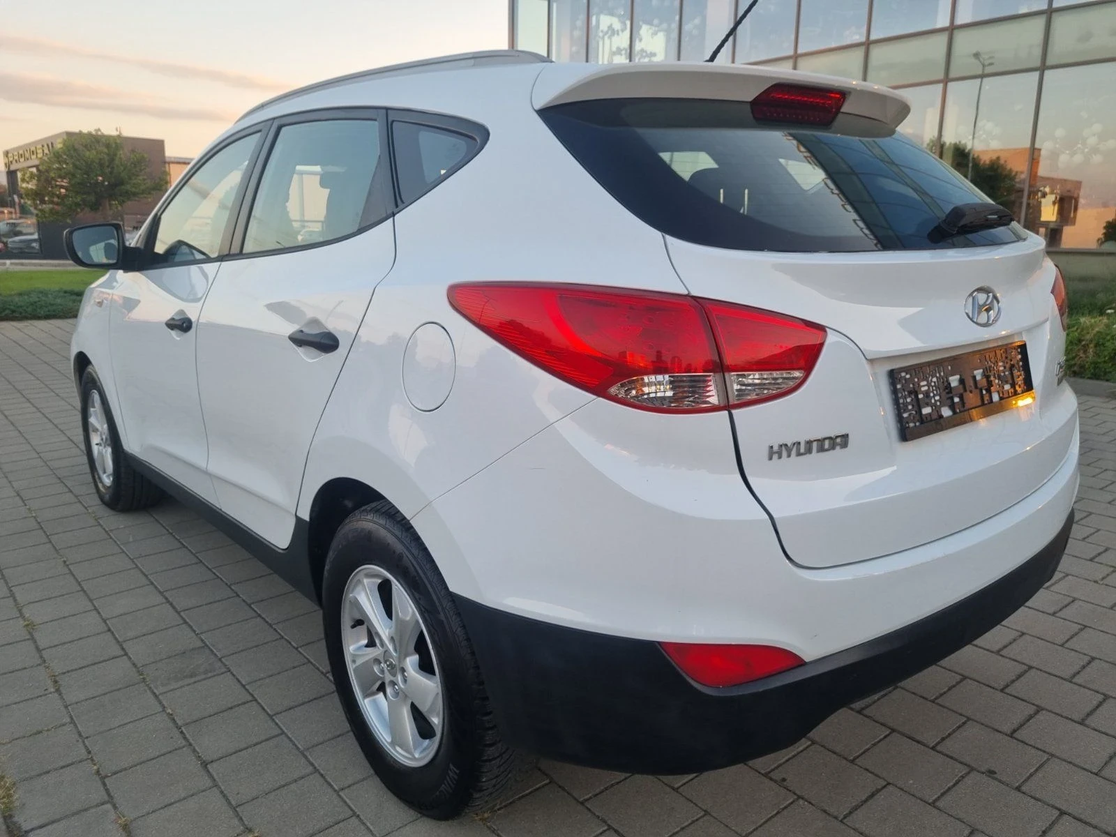 Hyundai IX35 2.0CRDI Панорама, снимка 5 - Автомобили и джипове - 55732061