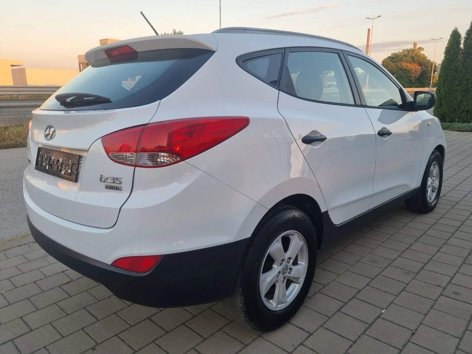 Hyundai IX35 2.0CRDI Панорама, снимка 4 - Автомобили и джипове - 55732061