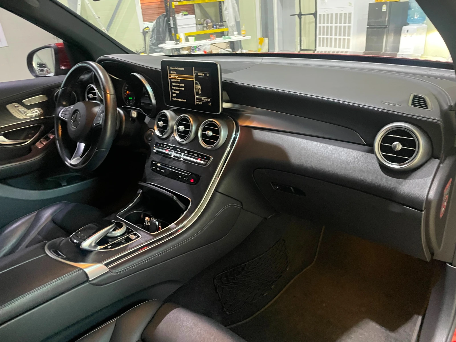 Mercedes-Benz GLC 220d ! 4Matic ! Premium ! , снимка 11 - Автомобили и джипове - 55919831