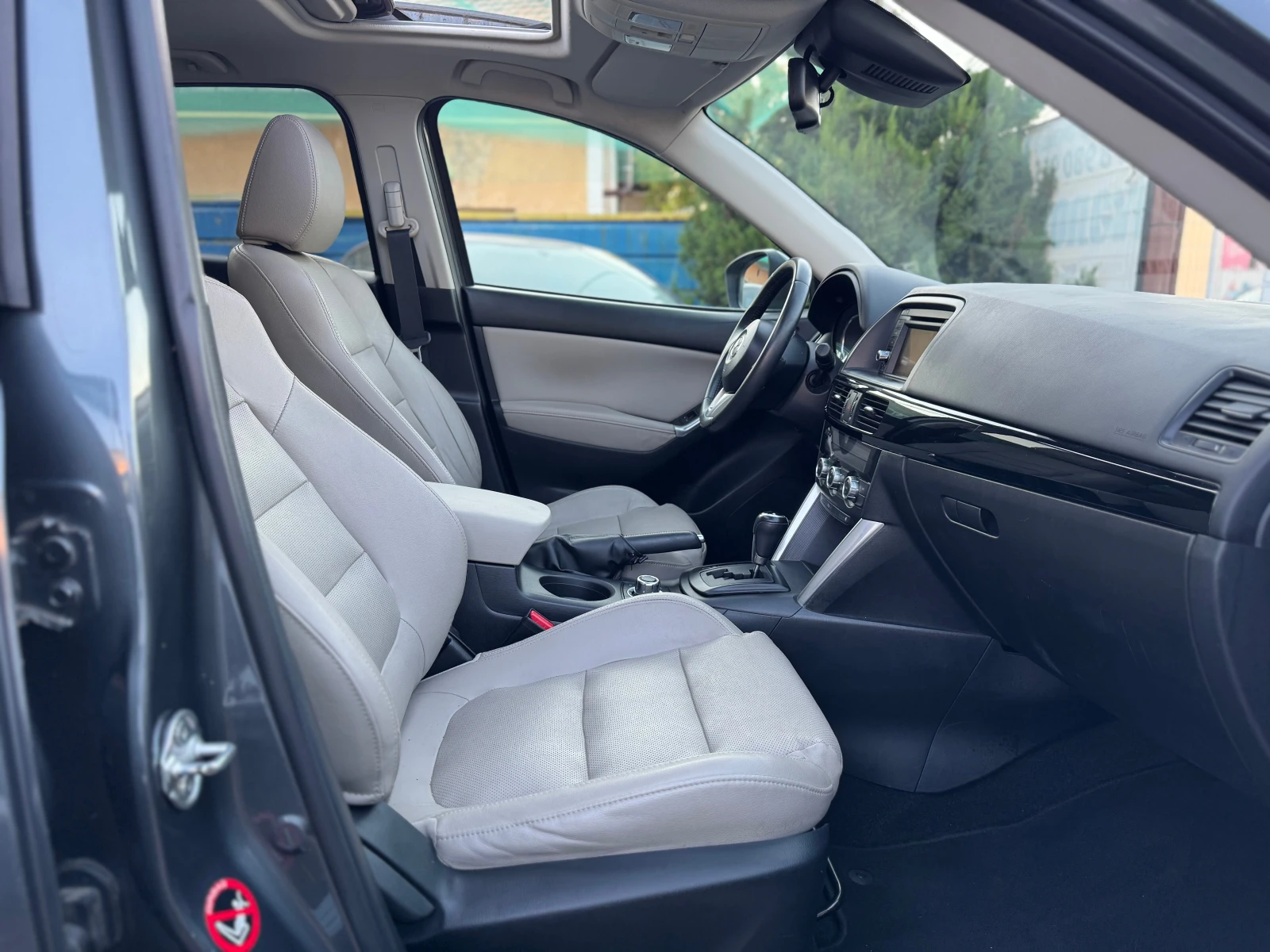 Mazda CX-5 2.2d SkyActiv* 4x4* NAVI* Automatic* Xenon, снимка 11 - Автомобили и джипове - 56124812