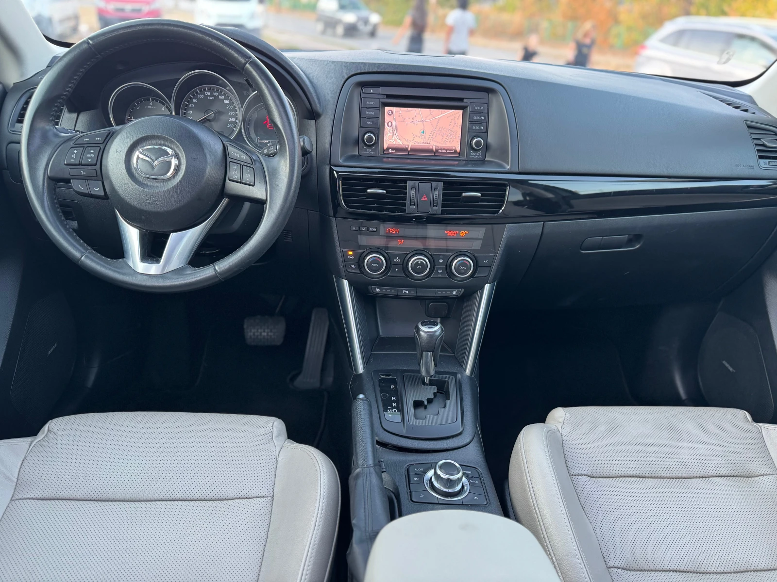 Mazda CX-5 2.2d SkyActiv* 4x4* NAVI* Automatic* Xenon, снимка 12 - Автомобили и джипове - 56124812