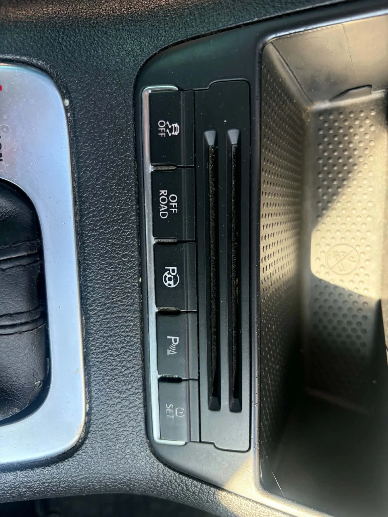 VW Tiguan 2.0 TDI, снимка 9 - Автомобили и джипове - 56636599