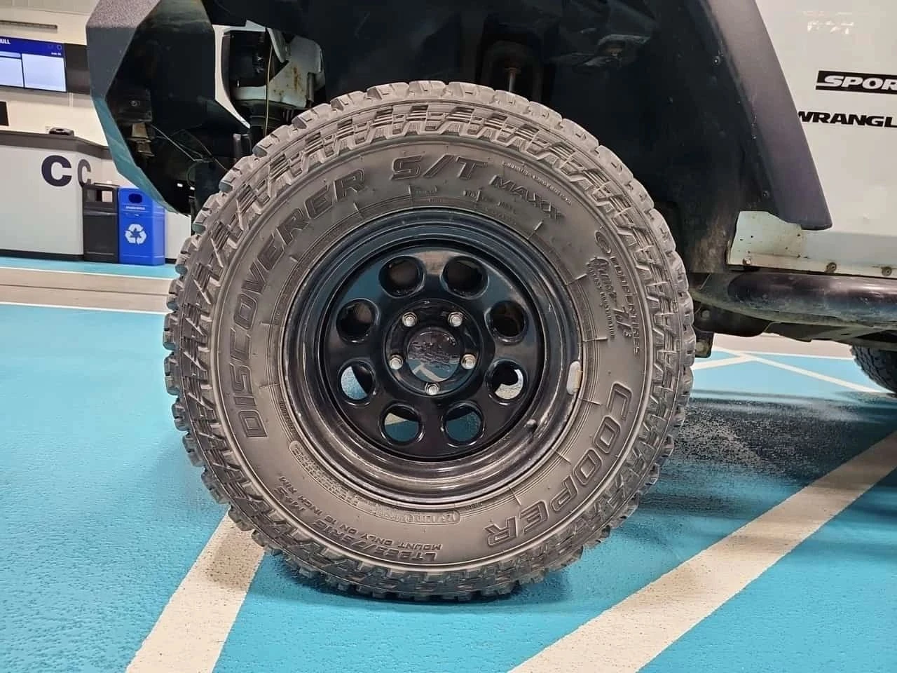 Jeep Wrangler, снимка 4 - Автомобили и джипове - 56700206