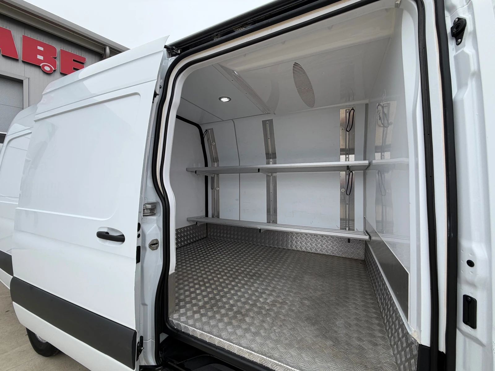 Mercedes-Benz Sprinter 316 ХЛАДИЛЕН-2xАГРЕГАТА!MAXU!FULL!EURO6! - изображение 9