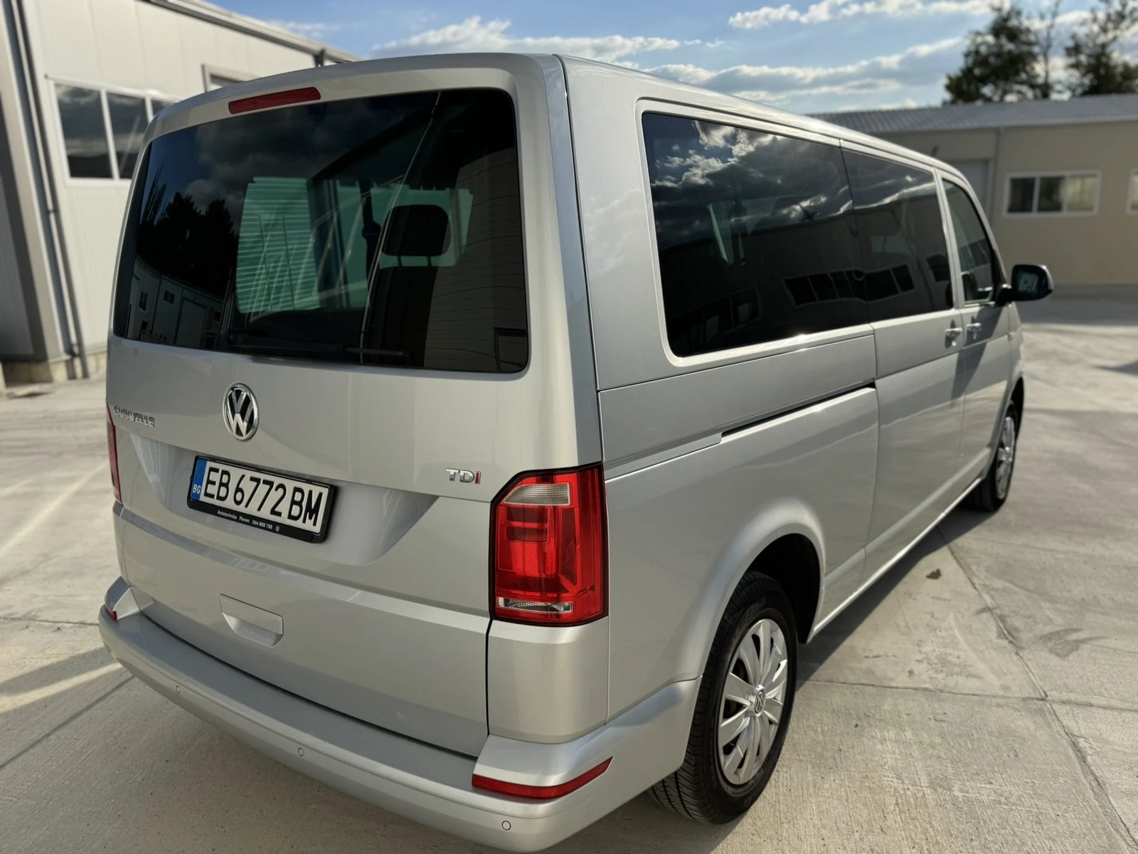 VW Caravelle Comfortline L 2, O TDI 150 k.c 7DSG / 9 места, снимка 4 - Бусове и автобуси - 56336700