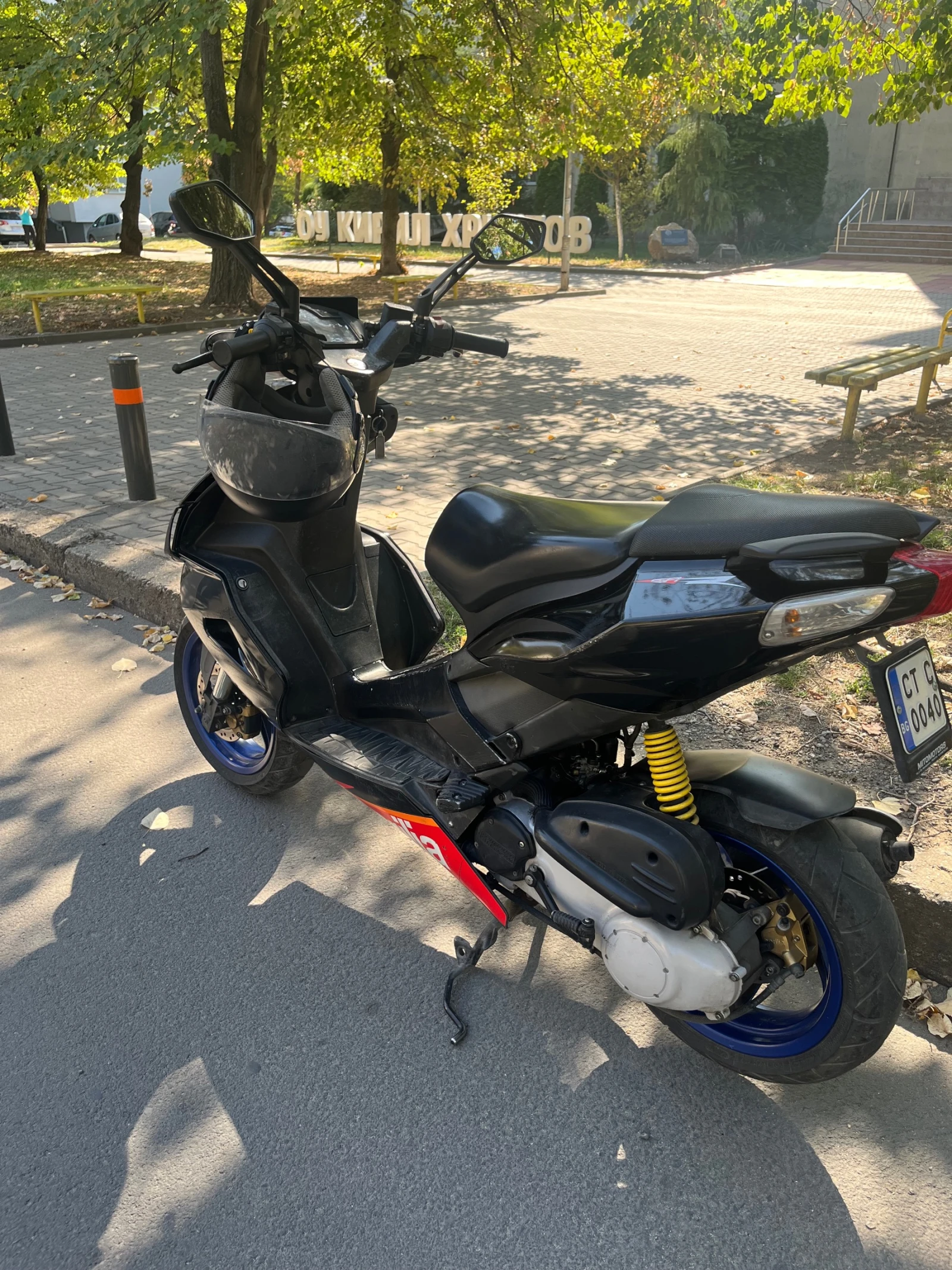 Aprilia Sr Factory - изображение 4