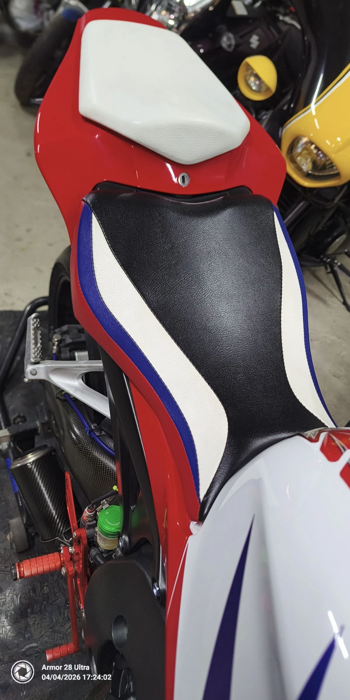 Honda Cbr 1000RR Лизинг/Бартер, снимка 15 - Мотоциклети и мототехника - 54095197