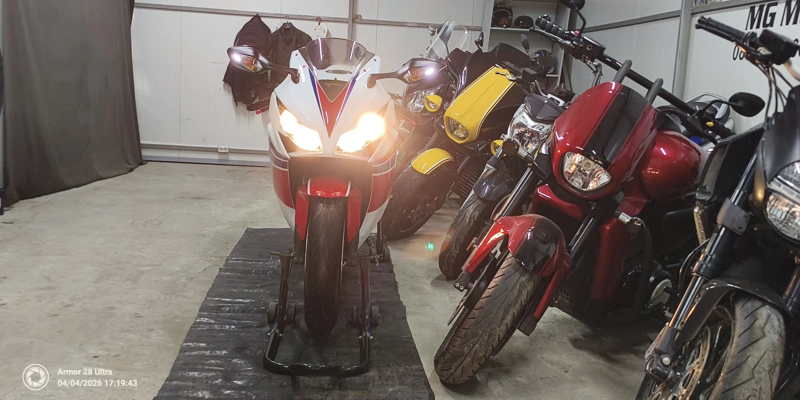 Honda Cbr 1000RR Лизинг/Бартер, снимка 2 - Мотоциклети и мототехника - 54095197