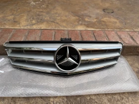         Mercedes C-   ,   Mercedes C-