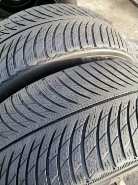 Гуми Зимни 235/55R17, снимка 2