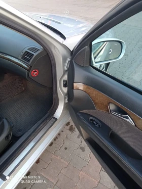 Mercedes-Benz E 200, снимка 6
