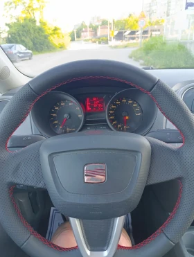 Seat Ibiza 1.4 бензин , снимка 10