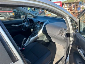 Toyota Auris 1.6, снимка 4