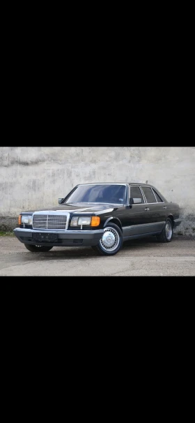     Mercedes-Benz 126 W126 560SEL 1990