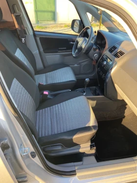 Suzuki SX4 1.6i Автоматик - бензин / Facelift, снимка 9