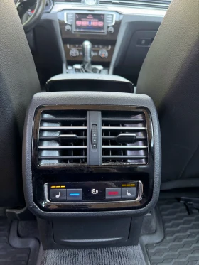 VW Passat 8 2.0TDI/190hp/HIGHLINE///DSG | Mobile.bg    16