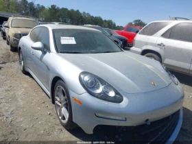 Porsche Panamera 4