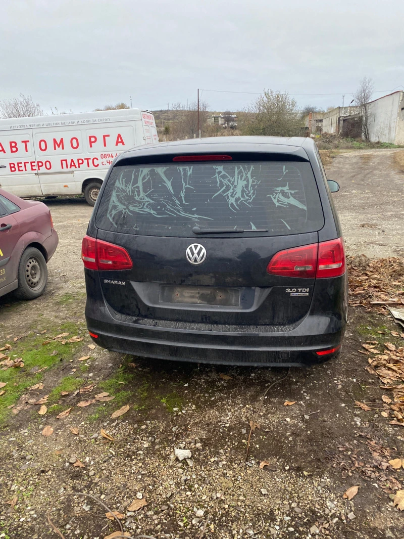 VW Sharan 2.0тди, снимка 5 - Автомобили и джипове - 43316051