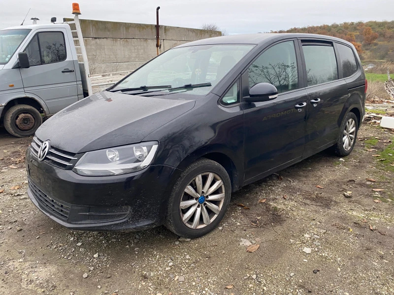 VW Sharan 2.0тди, снимка 1 - Автомобили и джипове - 43316051