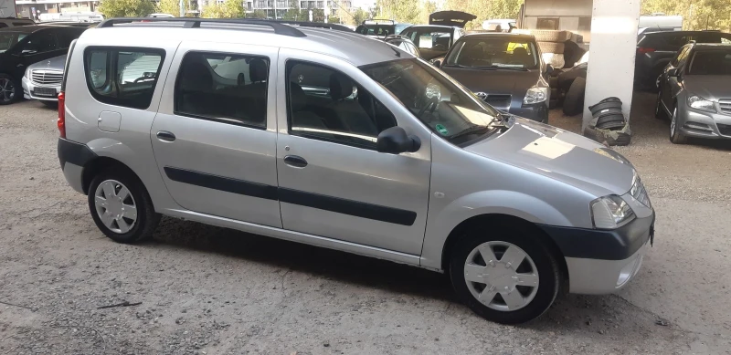 Dacia Logan 1.6 Бензин, 105 кс, Клима, снимка 1 - Автомобили и джипове - 47140871