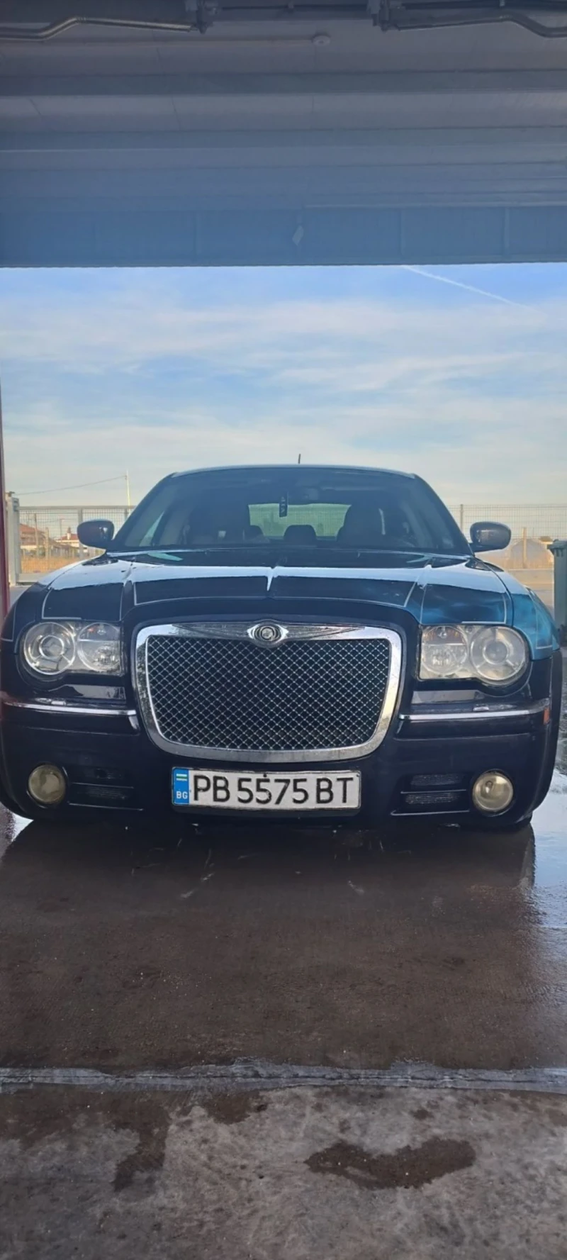 Chrysler 300c, снимка 1 - Автомобили и джипове - 47511916