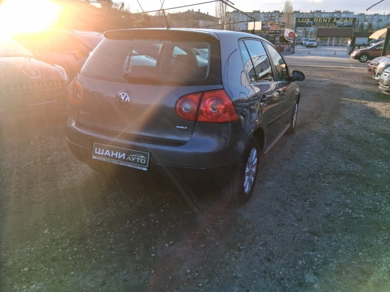 VW Golf АВТОМАТИК, снимка 6 - Автомобили и джипове - 48949348