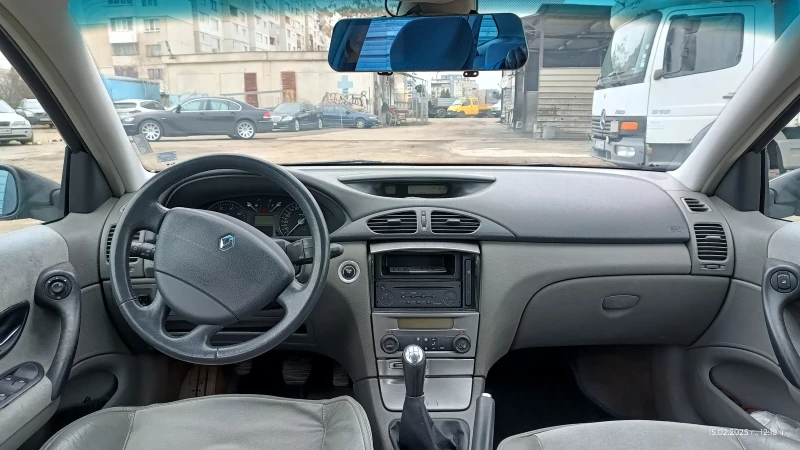 Renault Laguna, снимка 2 - Автомобили и джипове - 49137417