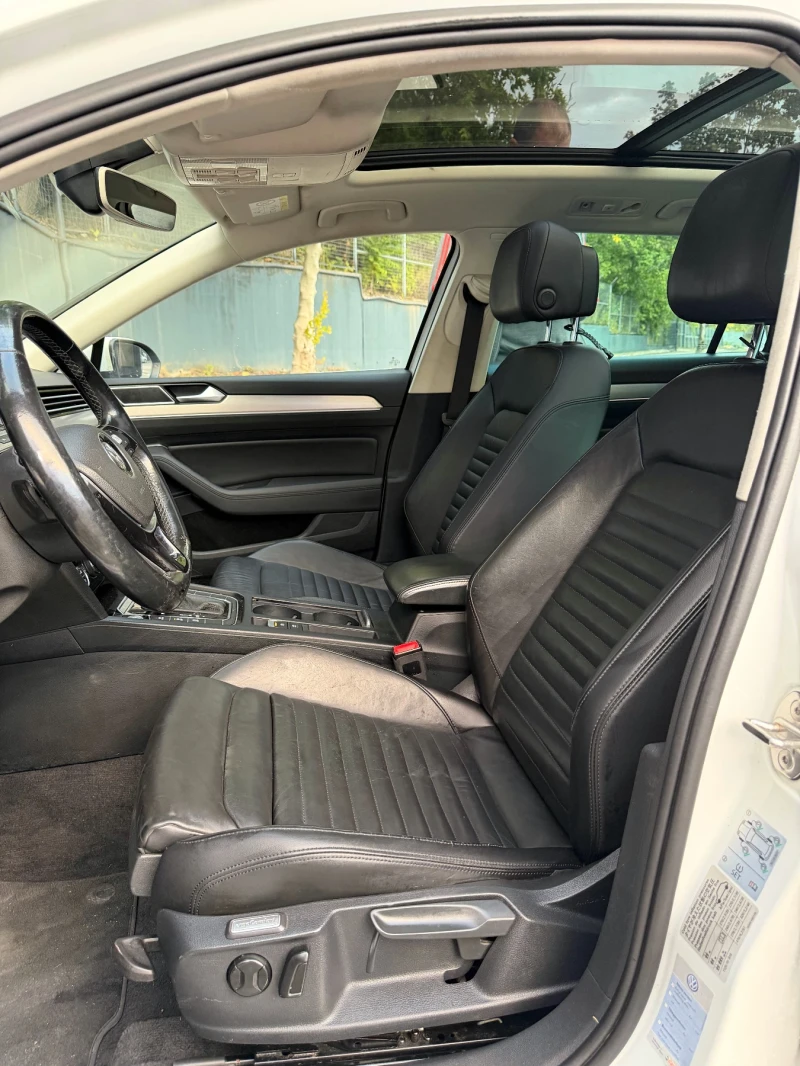 VW Passat 8 2.0TDI/190hp/HIGHLINE/ДИСТРОНИК/Камера/DSG, снимка 8 - Автомобили и джипове - 50082456