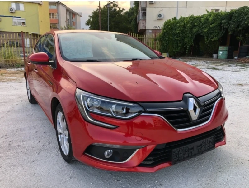 Renault Megane, снимка 4 - Автомобили и джипове - 52230026