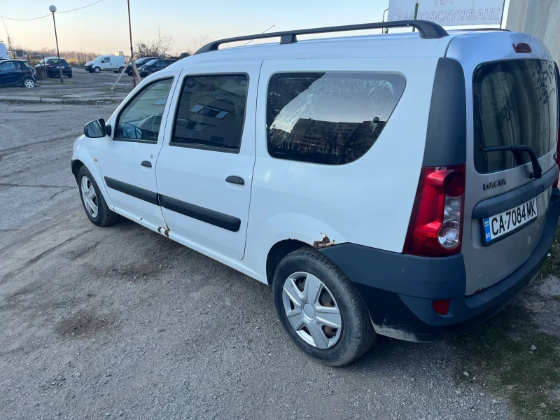 Dacia Logan, снимка 4 - Автомобили и джипове - 52870447