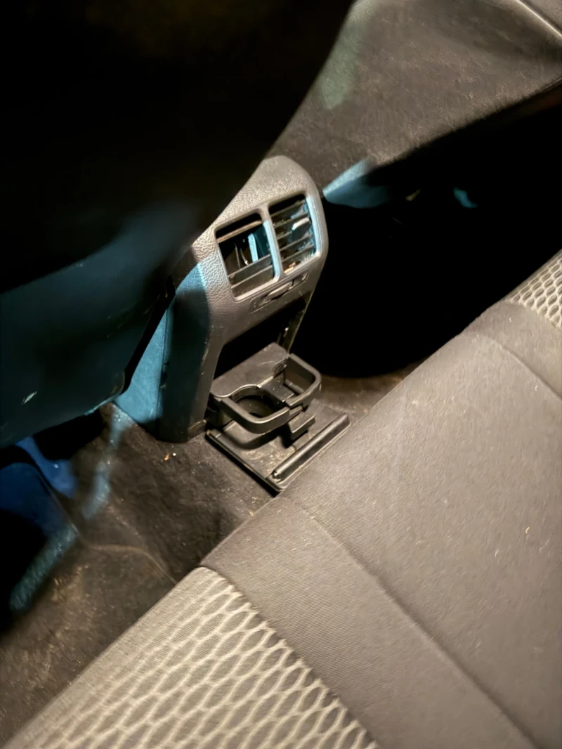 VW Golf, снимка 7 - Автомобили и джипове - 52918823