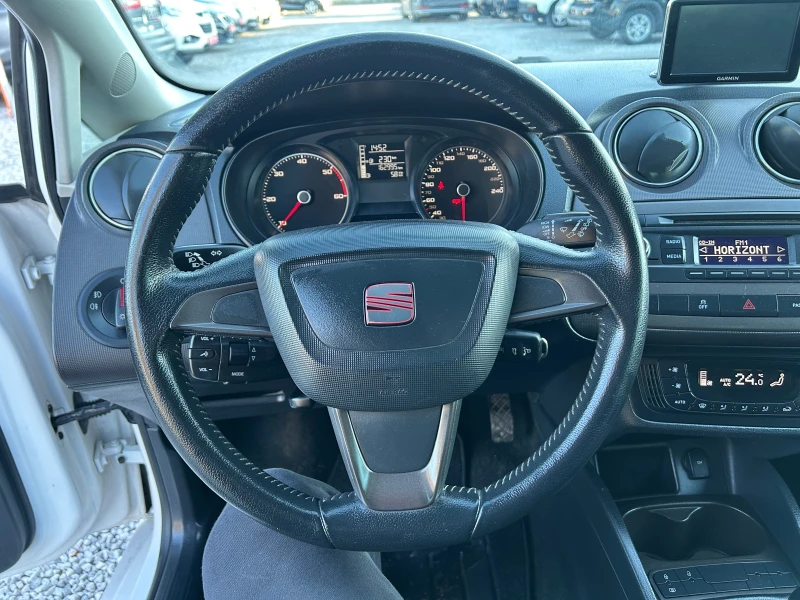 Seat Ibiza 1.6, снимка 9 - Автомобили и джипове - 53167901