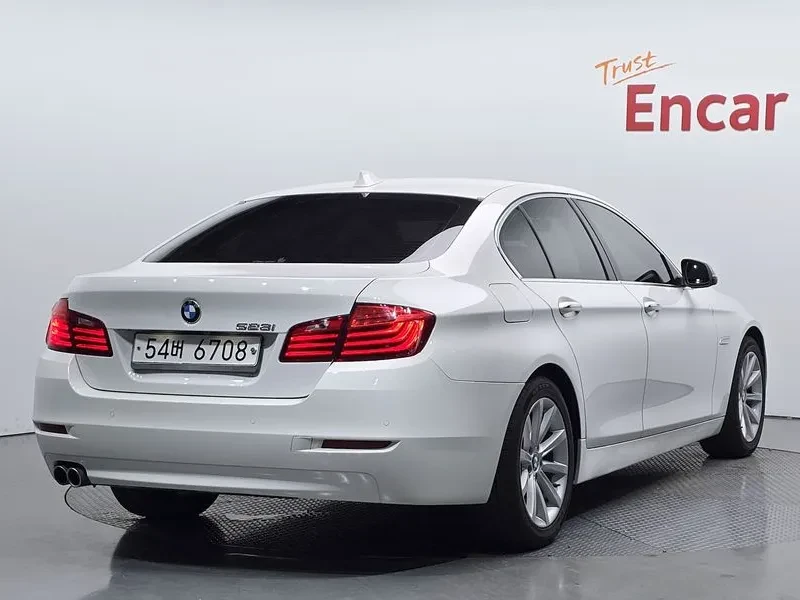 BMW 528 i