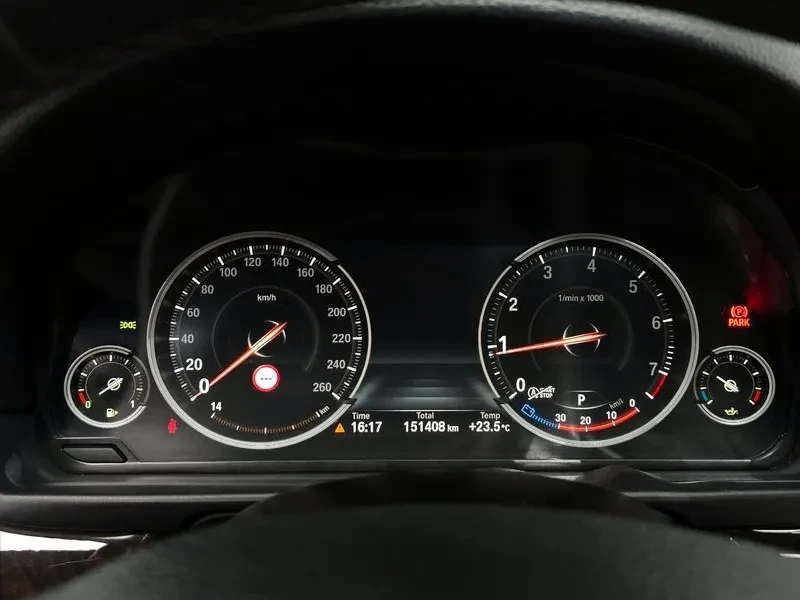 BMW 528 i, снимка 7 - Автомобили и джипове - 54591261