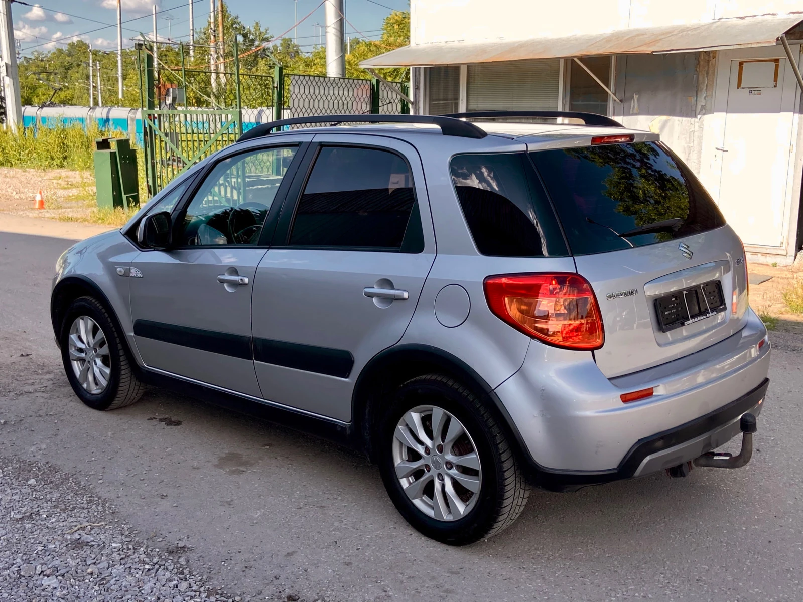 Suzuki SX4 1.6i Автоматик - бензин / Facelift - изображение 4