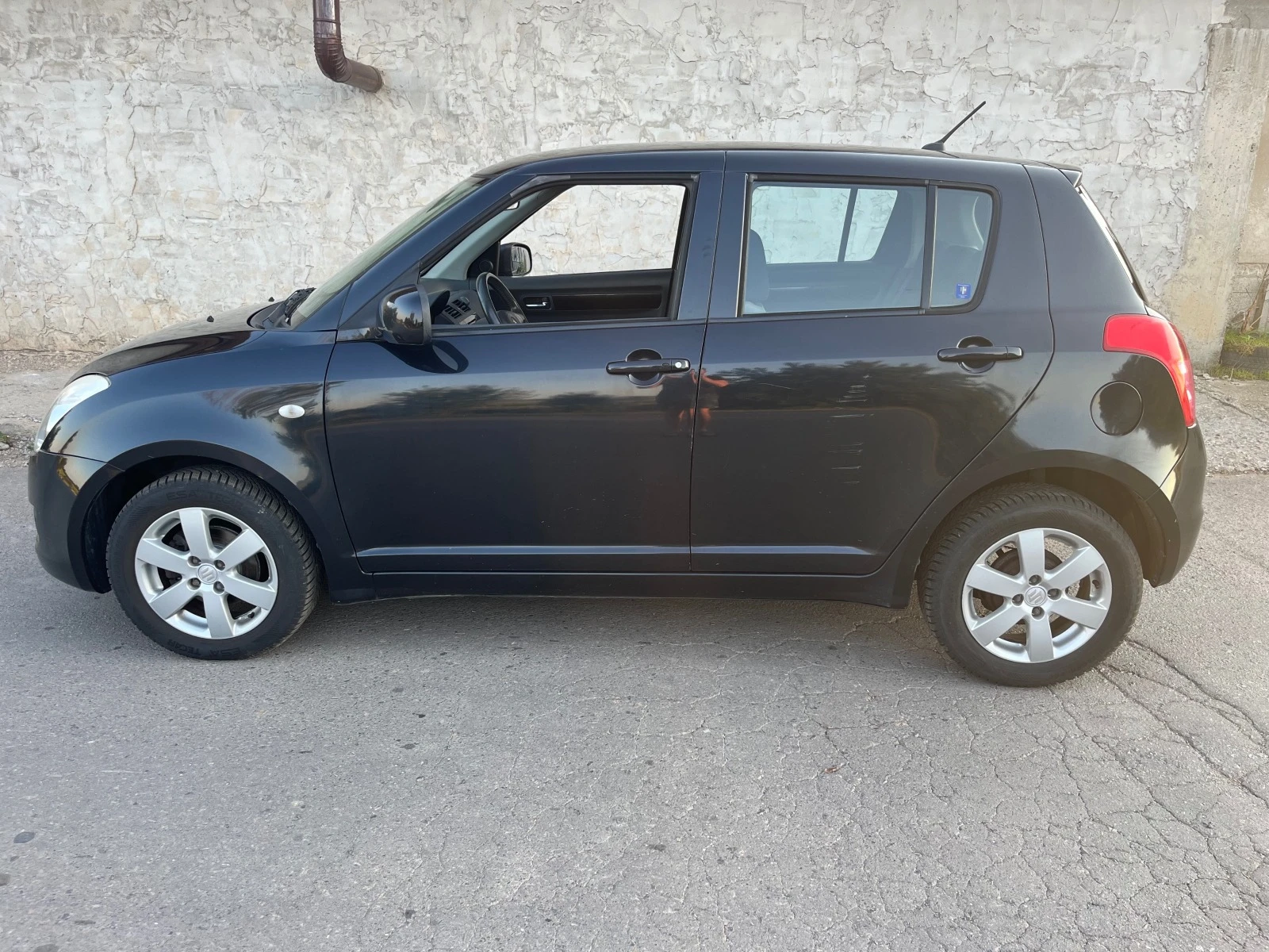 Suzuki Swift 1.3 4x4 - изображение 9