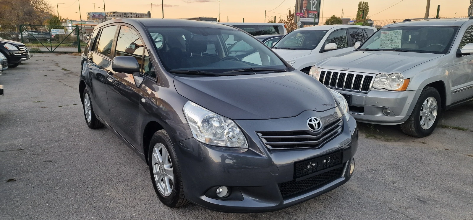 Toyota Verso 1.8i Executive камера keyless подгрев - [1] 