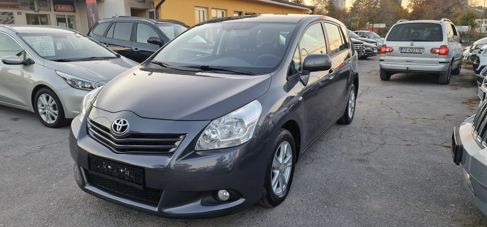 Toyota Verso 1.8i Executive камера keyless подгрев - изображение 2