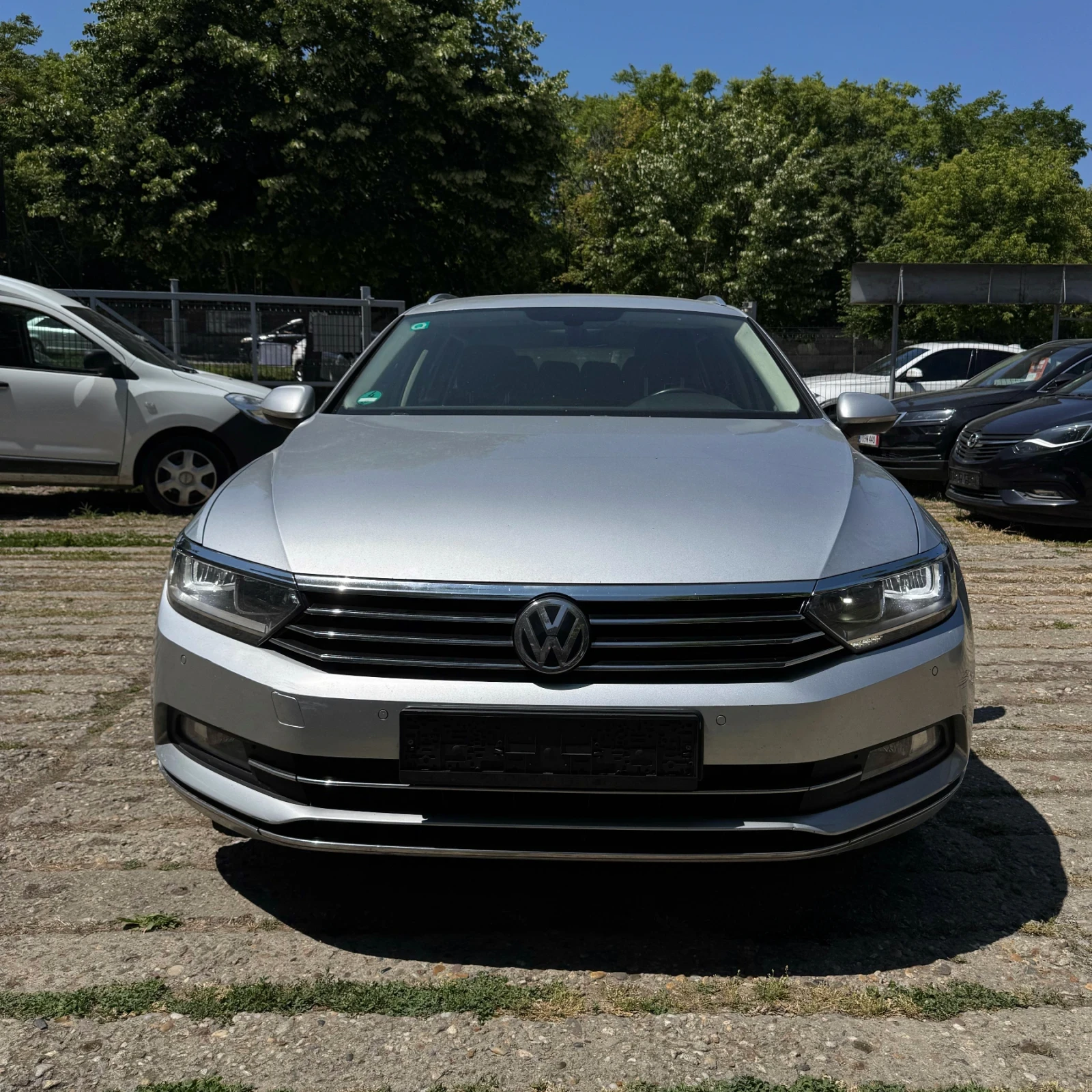 VW Passat 8 2.0TDI/190hp/HIGHLINE/ДИСТРОНИК/Камера/DSG - изображение 2