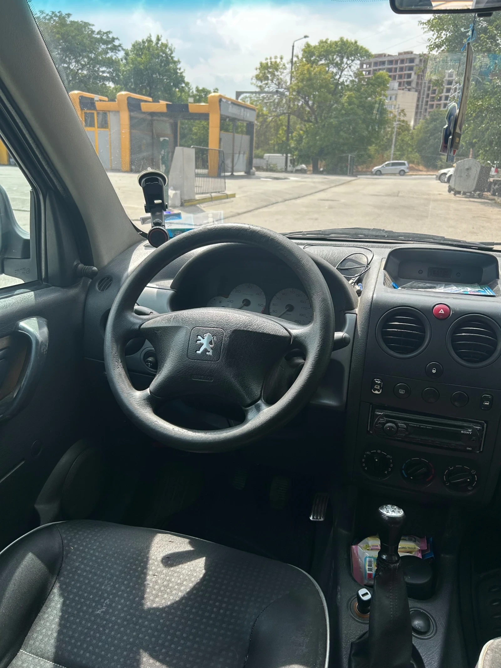 Peugeot Partner 2.0HDI - изображение 9