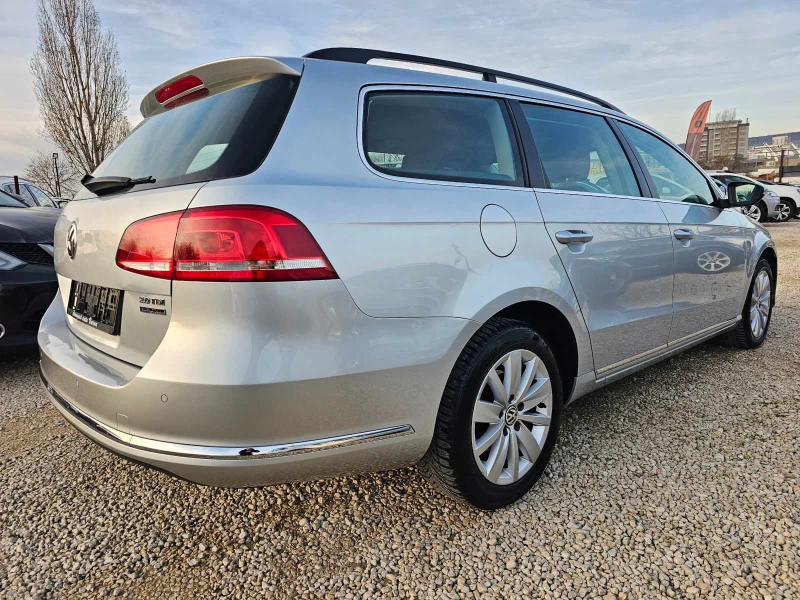 VW Passat 2.0TDI, 140�.�. | Mobile.bg � ����������� 4