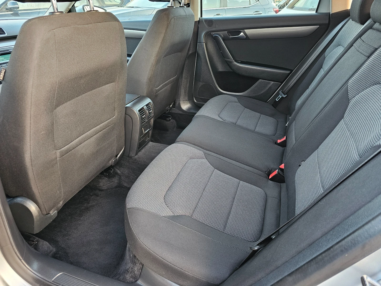 VW Passat 2.0TDI, 140�.�. | Mobile.bg � ����������� 9