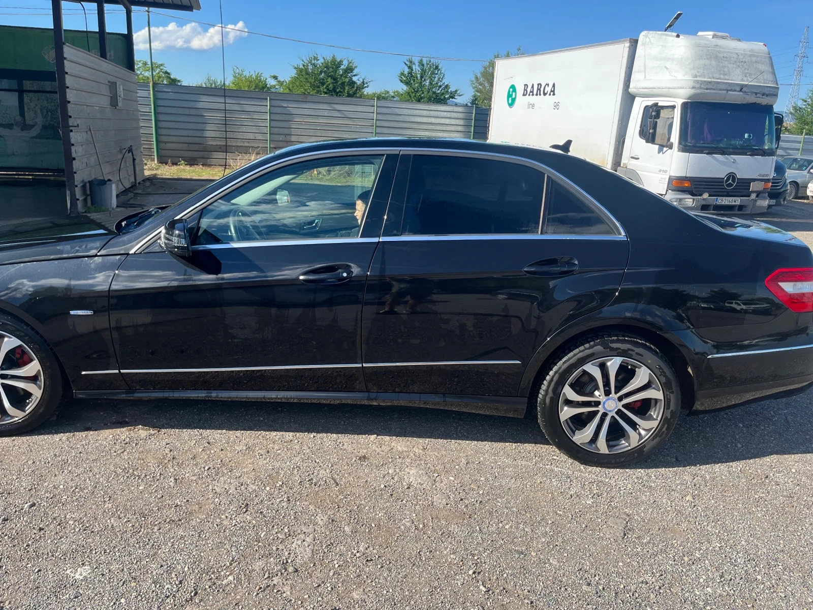Mercedes-Benz E 300, снимка 6 - Автомобили и джипове - 54669166