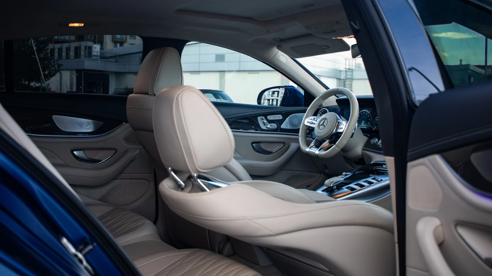 Mercedes-Benz AMG GT 63s 4matic+ Designo/ Ceramic / Soft Close / Full  - изображение 9